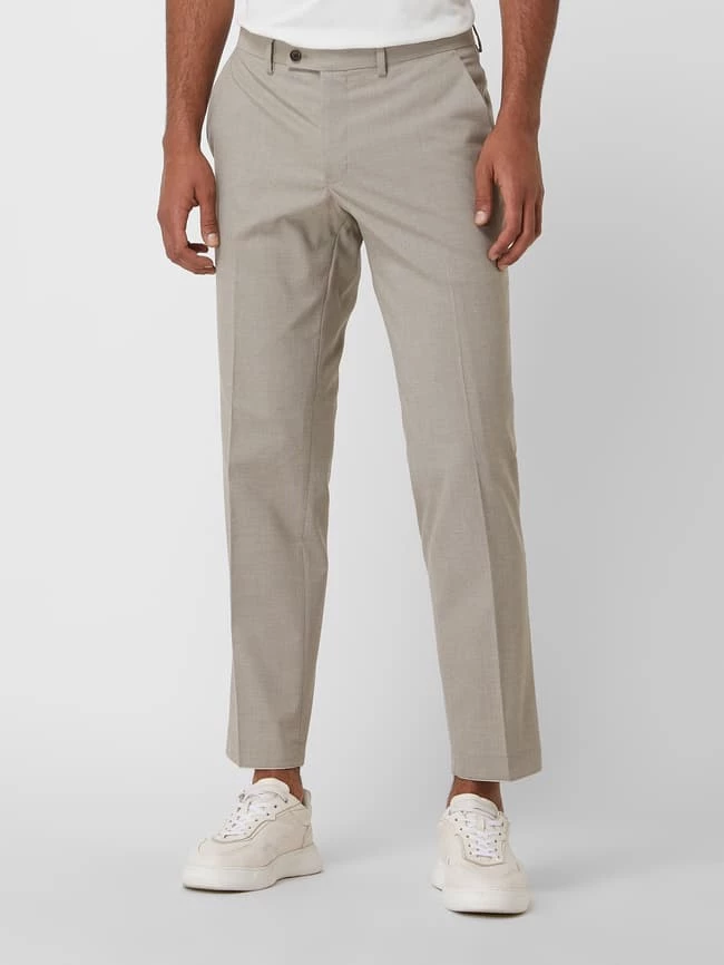 Am billigsten ? Christian Berg Men PLUS SIZE Anzughose Mit Französischen Eingrifftaschen - Taupe ? 4 Am billigsten ? Christian Berg Men PLUS SIZE Anzughose Mit Französischen Eingrifftaschen - Taupe ? – Bild 4