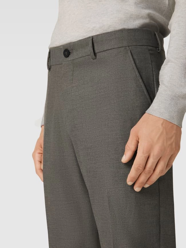 Großhandel ? Selected Homme Comfort Fit Anzughose Mit Strukturmuster Modell 'DAXLOGAN' - Hellgrau ? 3 Großhandel ? Selected Homme Comfort Fit Anzughose Mit Strukturmuster Modell 'DAXLOGAN' - Hellgrau ? – Bild 3
