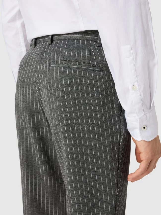 Auslauf ⌛ JOOP! Collection Bundfaltenhose Mit Nadelstreifen - Hellgrau ? 3 Auslauf ⌛ JOOP! Collection Bundfaltenhose Mit Nadelstreifen - Hellgrau ? – Bild 3