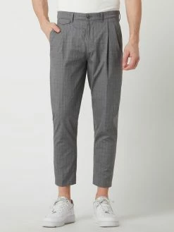 Am billigsten ? Drykorn Bundfaltenhose Mit Glencheck-Muster Modell 'Nosh' - Mittelgrau ? 8 Am billigsten ? Drykorn Bundfaltenhose Mit Glencheck-Muster Modell 'Nosh' - Mittelgrau ? -CG – CLUB of GENTS shop aopksgqa8584gi21apaj0g9p6984kcie6p2l0e29652kmiq460ojehik99536lia65aj6i1j60q54dhm68o6acb46thmadpo6oq34opkccp38ohhclh36c36c4q3adhpckp6cdo